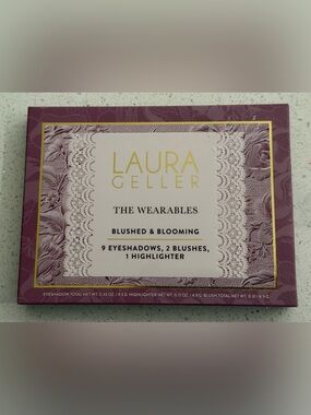 ✨NEW✨ Laura Geller:Passport To Pretty- The Wearables- Blushed & Blooming